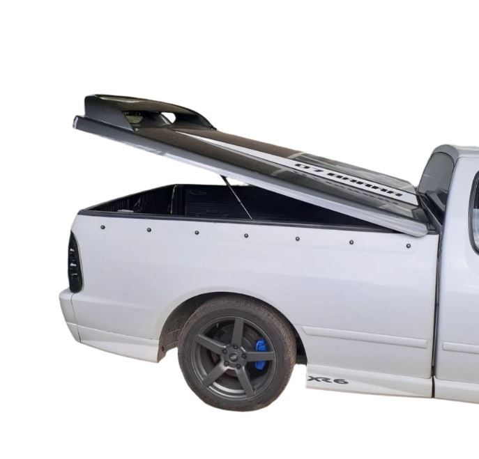 AU BA BF Ford Falcon fits EGR 25mm Female Hinge & Bolts Fitment on Ute for EGR Ute Lid with Shiny Black Plastic Underneath Kit-B