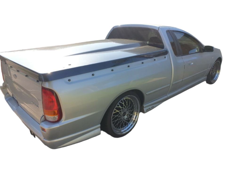 AU BA BF Ford Falcon Aftermarket Female Hinge Pins Only for EGR Ute Lid with Shiny Black Plastic Underneath Kit-A