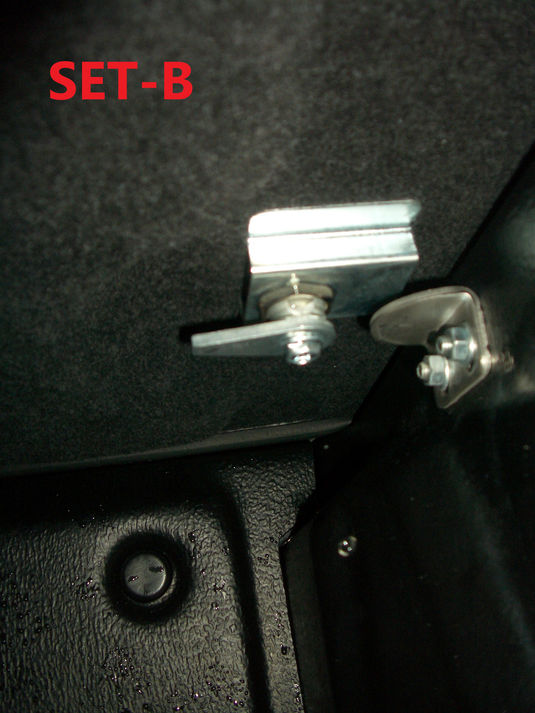 Crewman Holden Ute Lid Locks Pair SET-B with Support Plates fits Fibreglass Carpeted Ute Lids