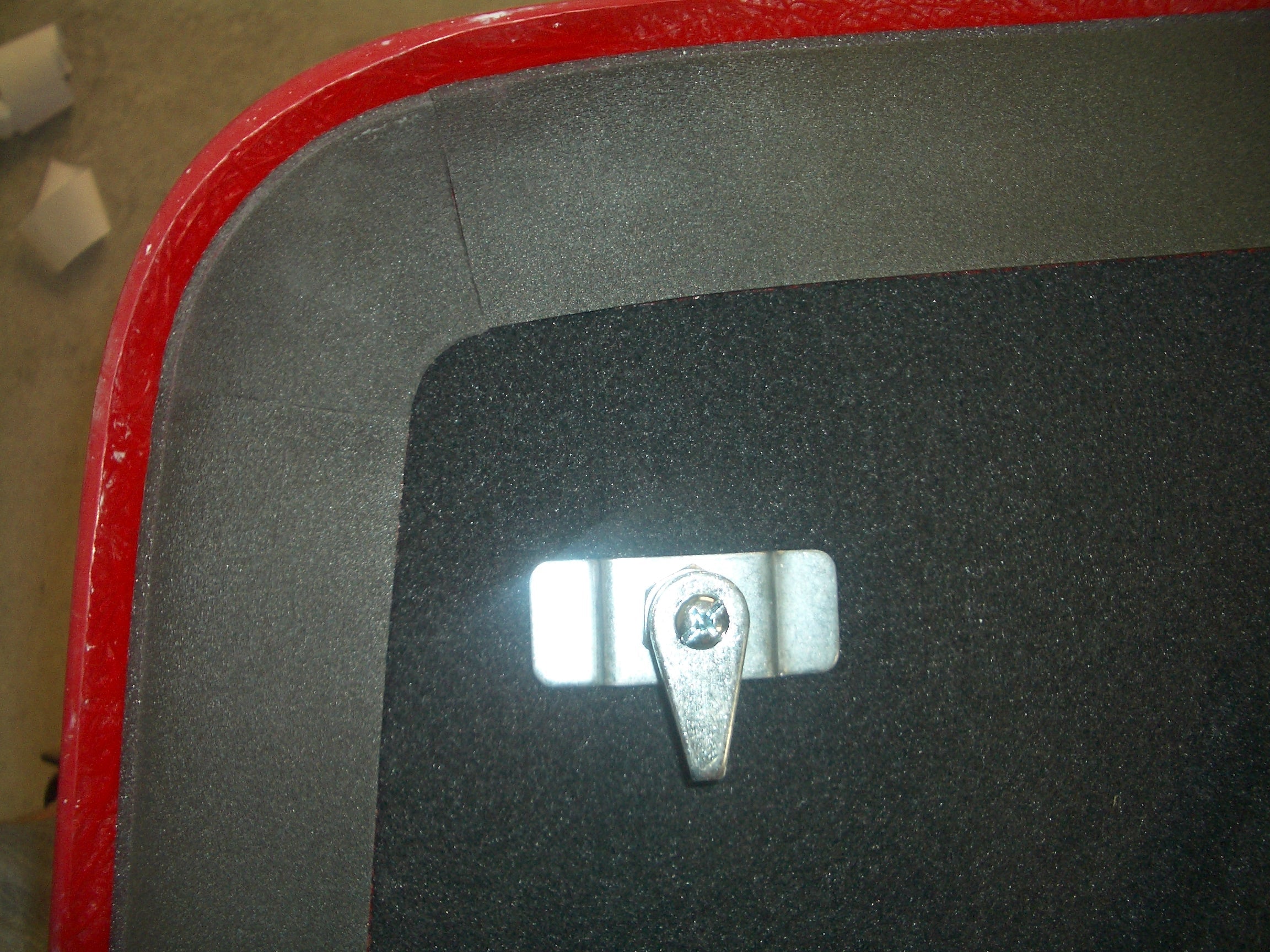 VU VY VZ VE VF Commodore Ute Lid Locks Pair SET-B with Support Plates fits Fibreglass Carpeted Ute Lids