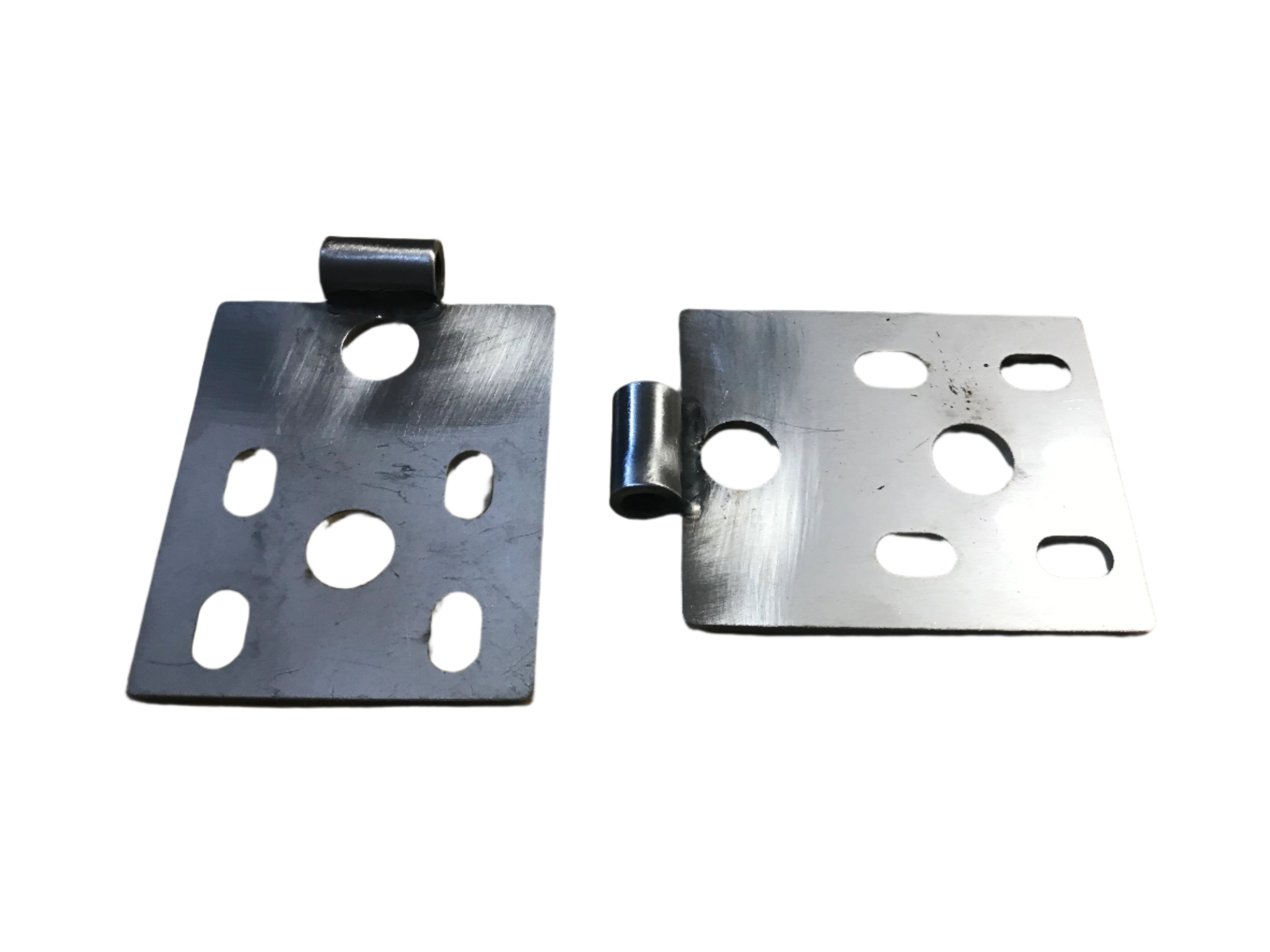 Mitsubishi ML MN Triton Fits EGR Ute Lid 25mm Male Hinge Fitment on Lid for EGR with Shiny Black Plastic Underneath