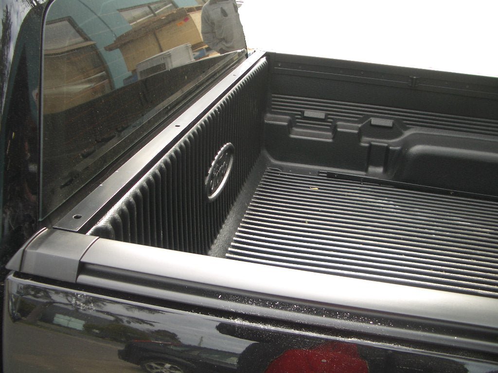 FG Ford Falcon Ute Lid Hinge Slots FEMALE for Carpeted Fibreglass Lids SET-A Hinges & Screws