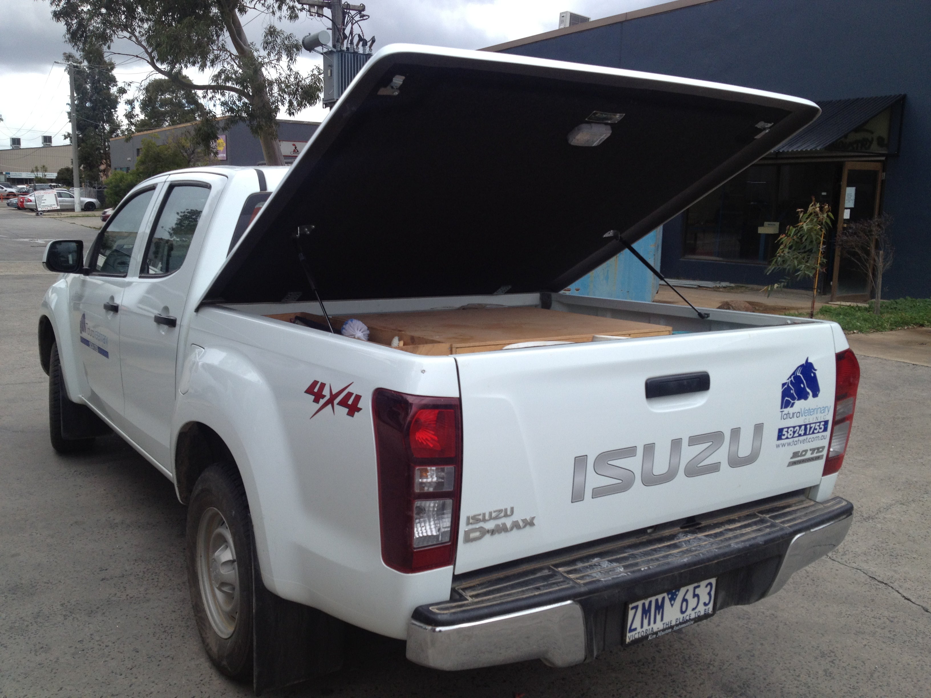 PX Ford Ranger Ute Lid Gas Struts fits Fibreglass Hard Tonneau Cover same as 903876 250n