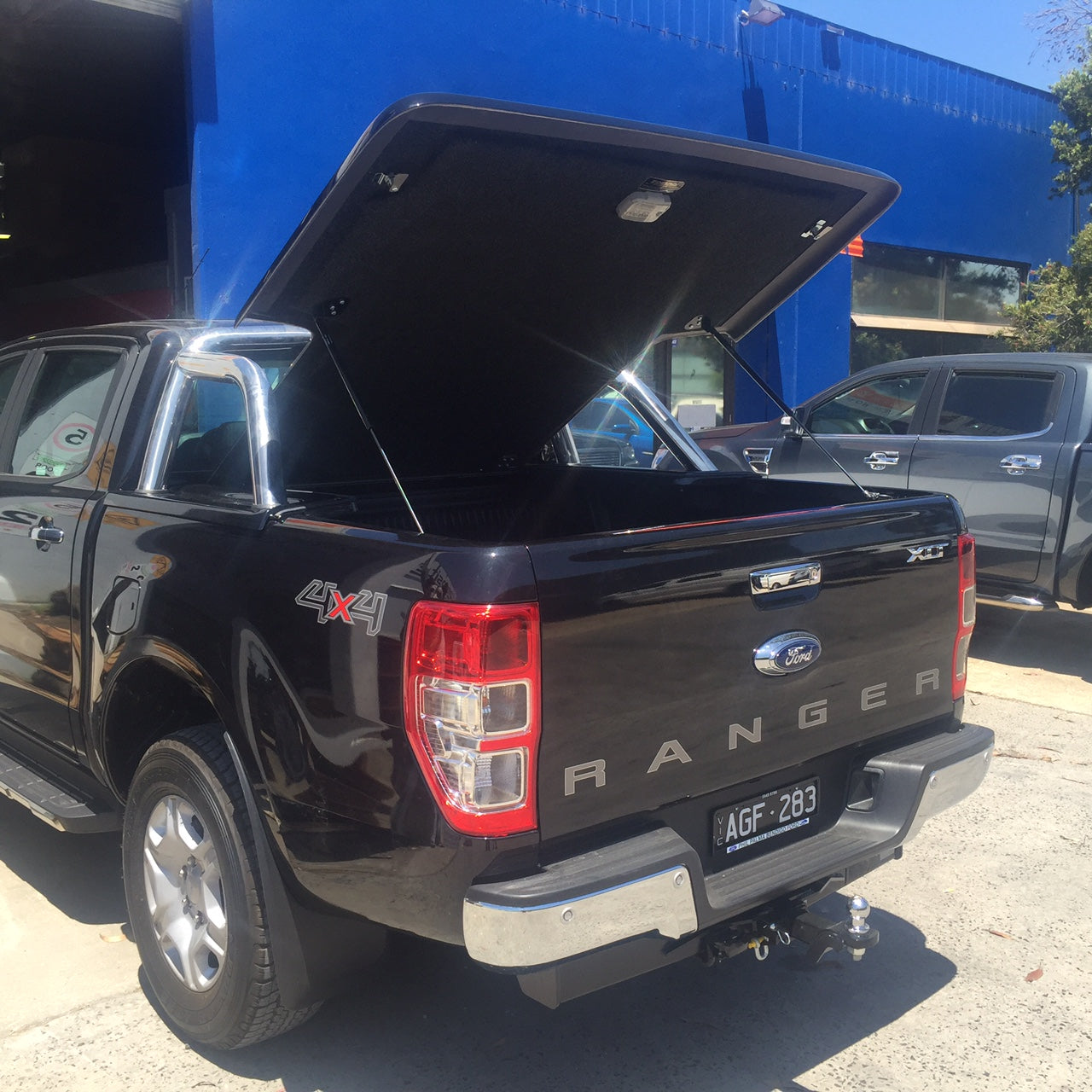 PX Ford Ranger Ute Lid Gas Struts fits Fibreglass Hard Tonneau Cover same as 903876 250n