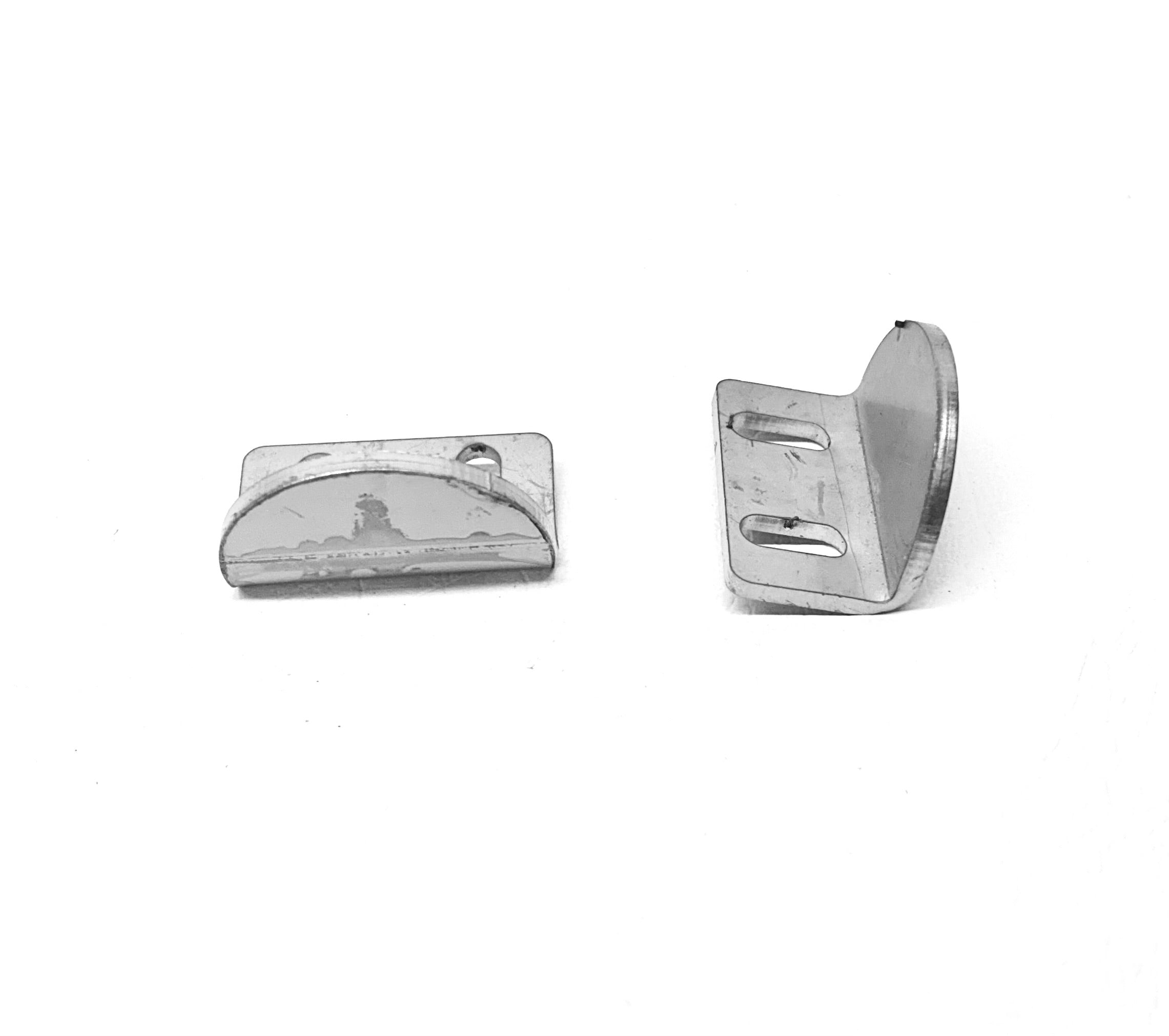 Toyota Hilux Aftermarket Replacement Lock Brackets Catches fits Fibreglass Lids with Twin Ute Lid Locks with Carpet Underneath