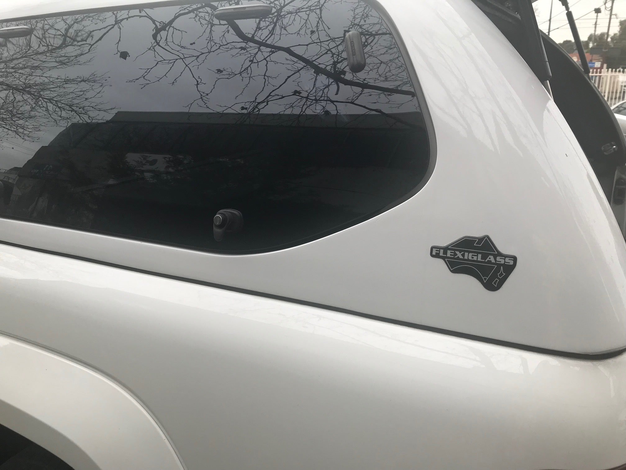 Flexiglass Canopy Rear Window T Handle & 2 Side Locks Same key Also fits Ultimate Flake