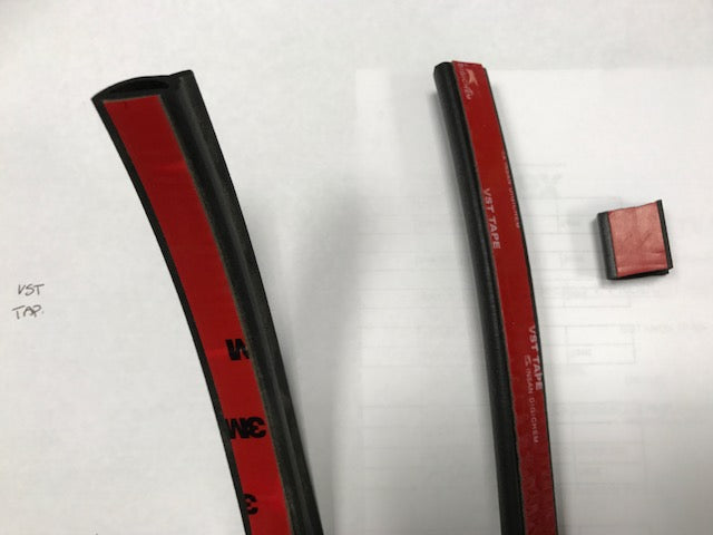 RA RC Colorado Rodeo 25mm Female Hinge & Pins & Seal Kit-D for EGR Ute Lid with Shiny Black Plastic Underneath