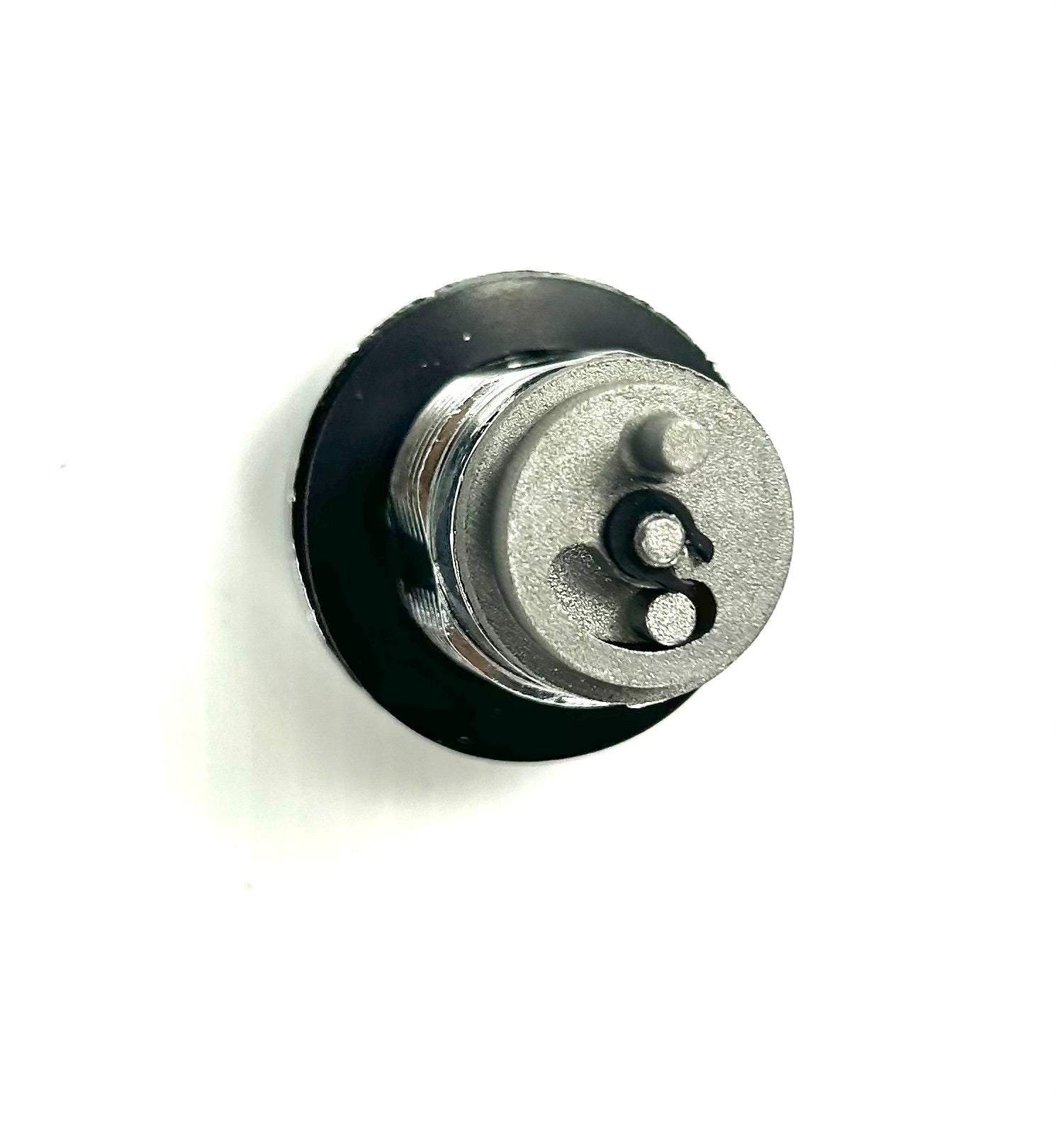 Nissan NP300 & D23 Navara Lid Lock Barrel & Keys fits Nissan Hard EGR Plastic Tonneau Cover