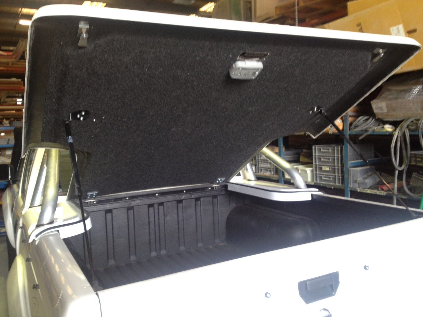 PX Ford Ranger Ute Lid Gas Struts fits Fibreglass Hard Tonneau Cover same as 903876 250n