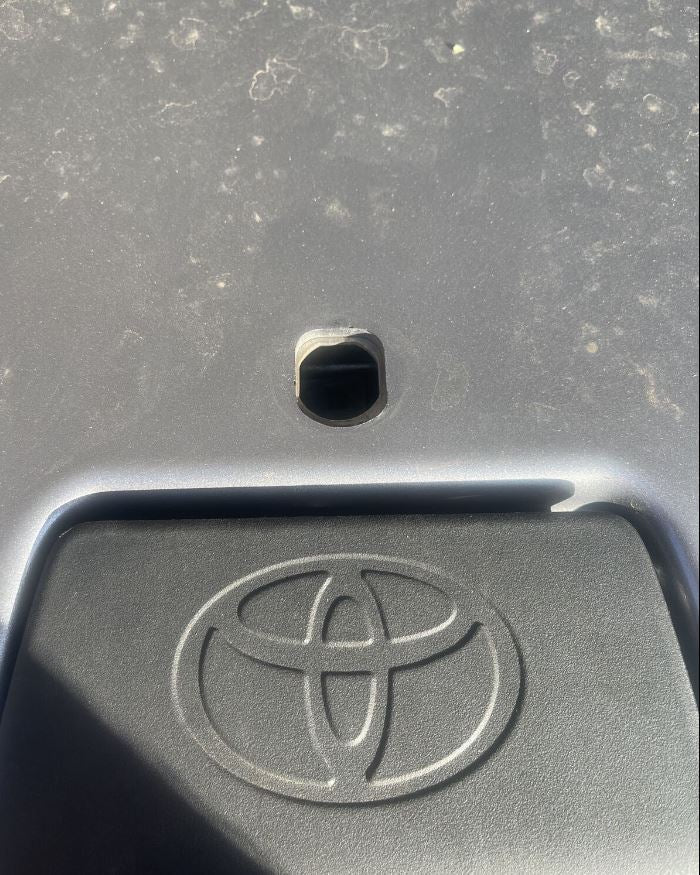 Toyota Hilux Ute Lid Lock Barrel & Keys fits Genuine 2005-2015 Hard EGR Plastic Tonneau Cover