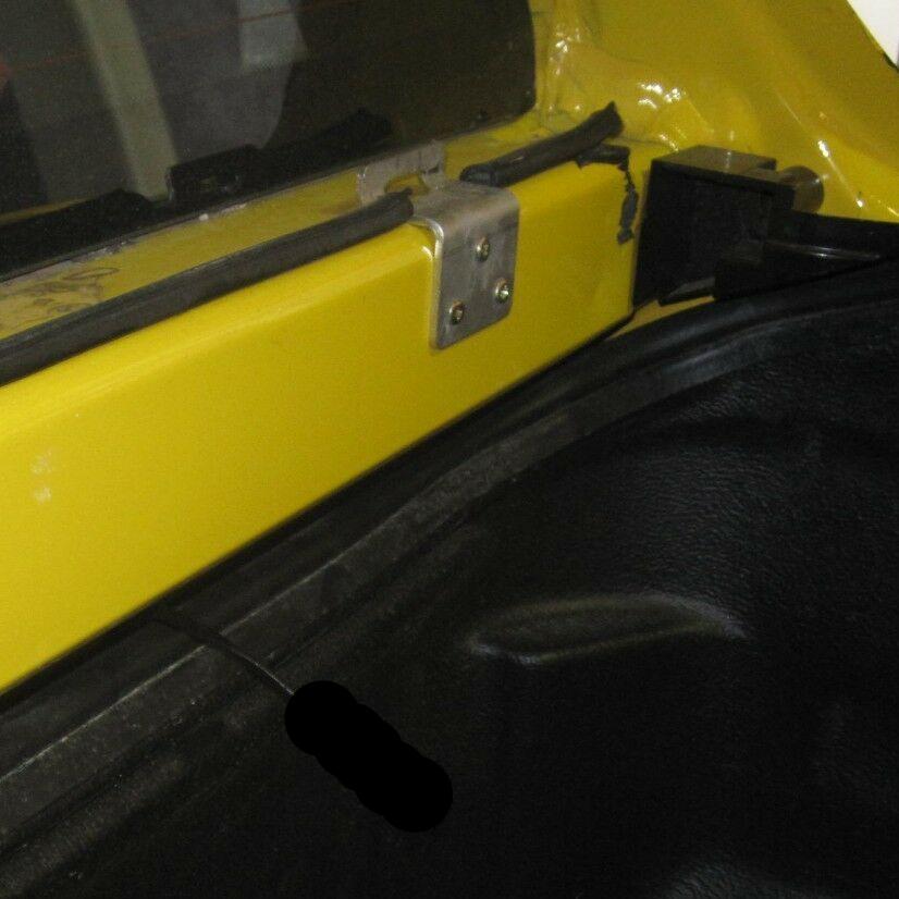 VS VR VT VN Commodore Ute Lid Female 3 Hole Hinge Slots & Seal for Carpeted Fibreglass Lids SET-B Hinges & Seal & Screws